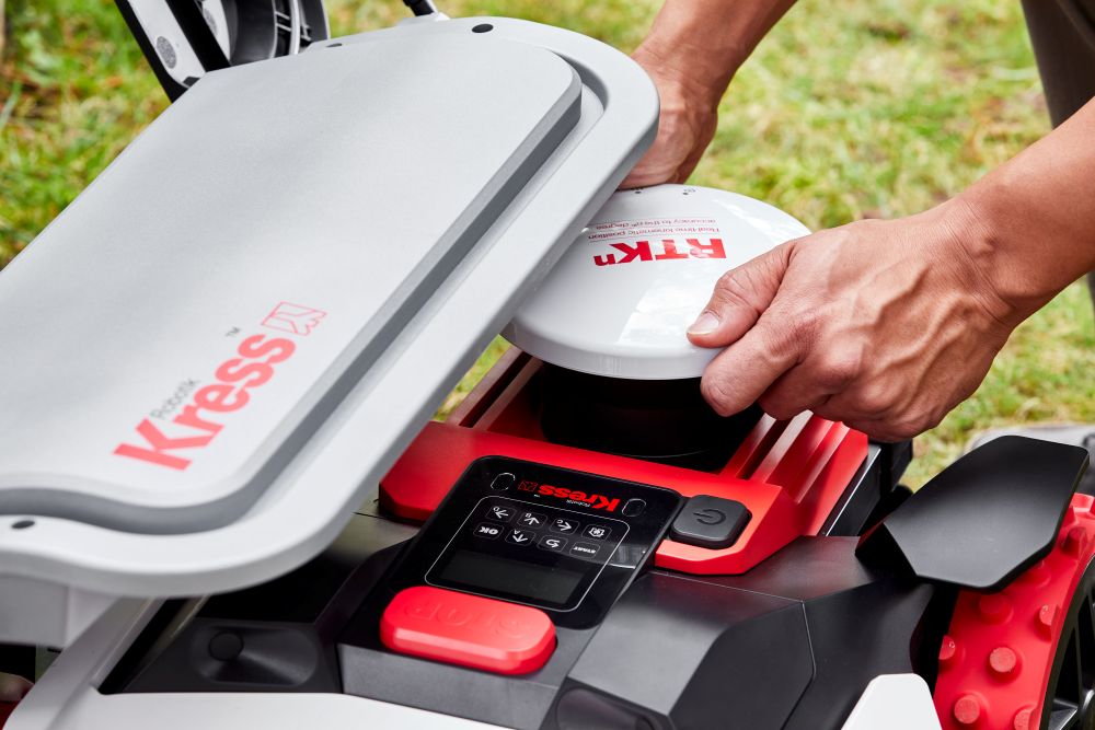 Positec_KR173_KressRoboticLawnmower_2154